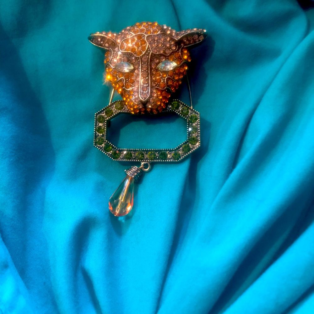 Sassy Jones Boutique Jag Brooch